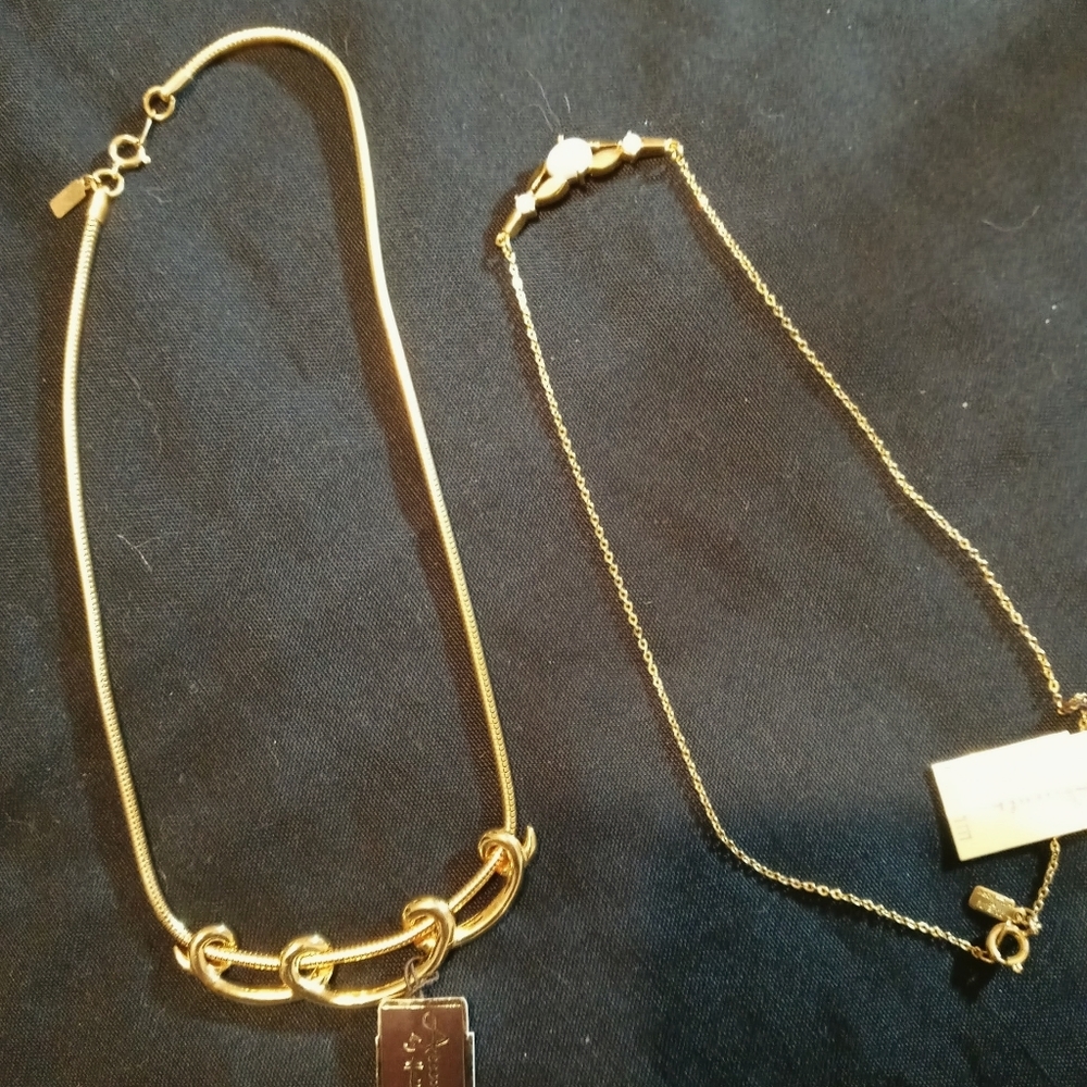 Hallmark accent vintage necklace